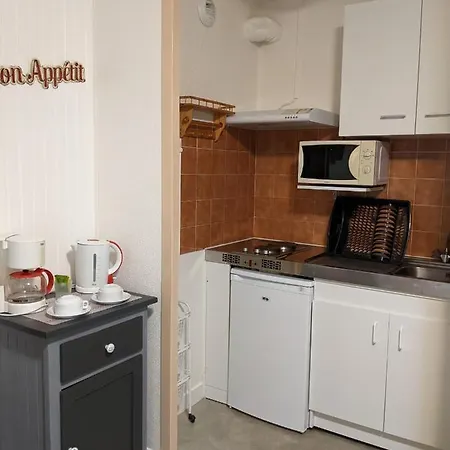 Aparthotel Les Acacias *
