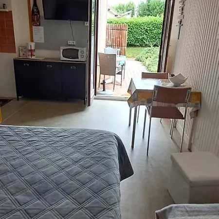 Les Acacias Apart Otel
