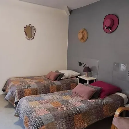 Les Acacias Apart Otel 3*