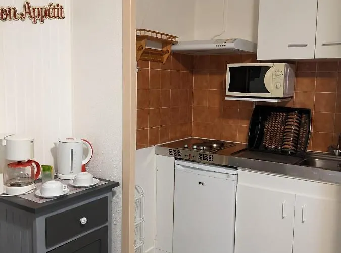 Apart Otel Les Acacias 3*