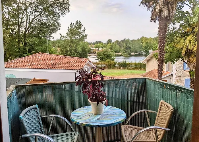 Les Acacias Apart Otel 3*